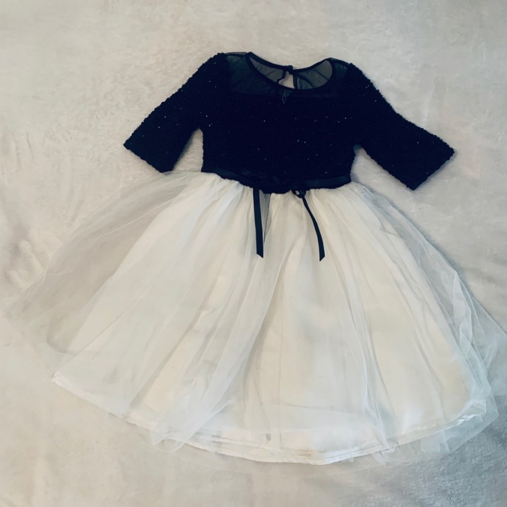 Childrens place black and white dress with sequins